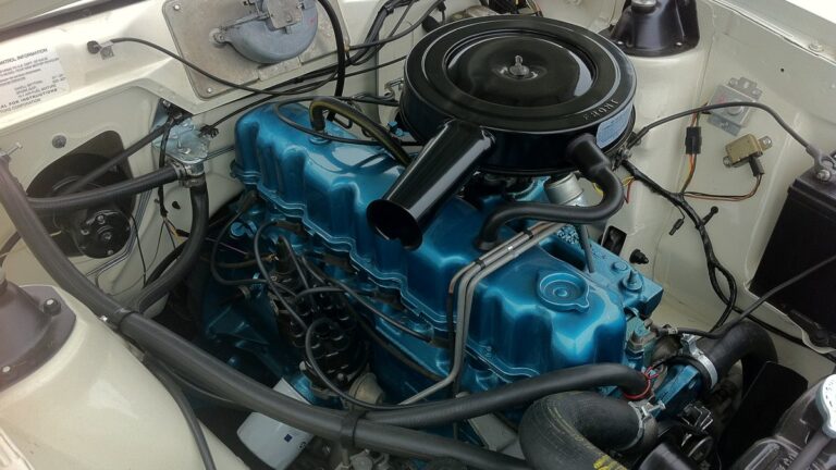 sr22 car engine bay