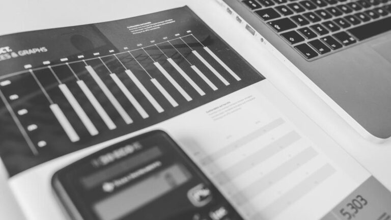 Comparing insurance quotes online
